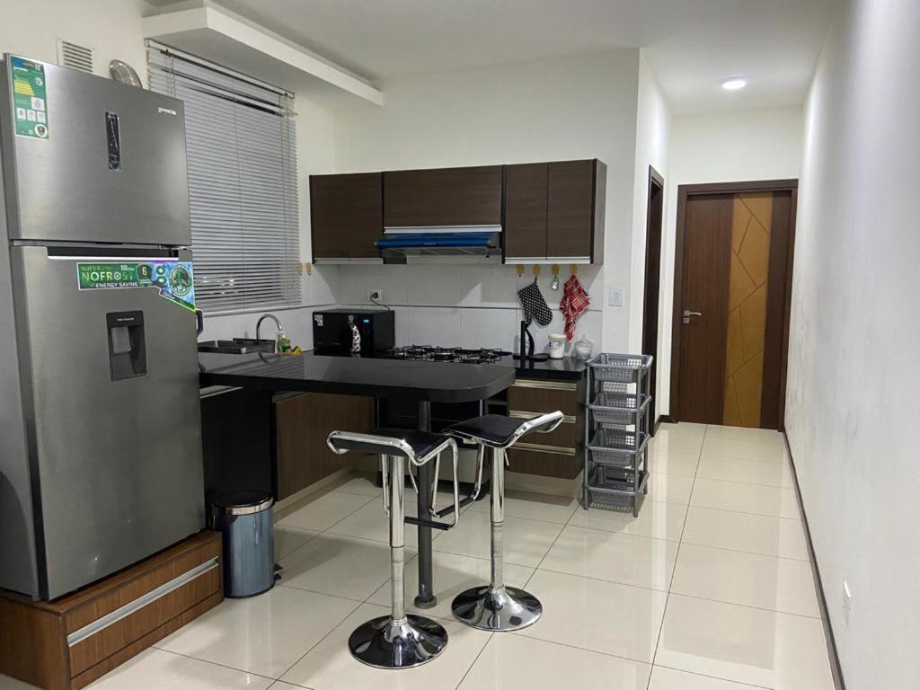 Departamentoo Nuevo Amoblado Cerca A Uagrm, Con Excelente Vista Apartment Santa Cruz de La Sierra Bagian luar foto