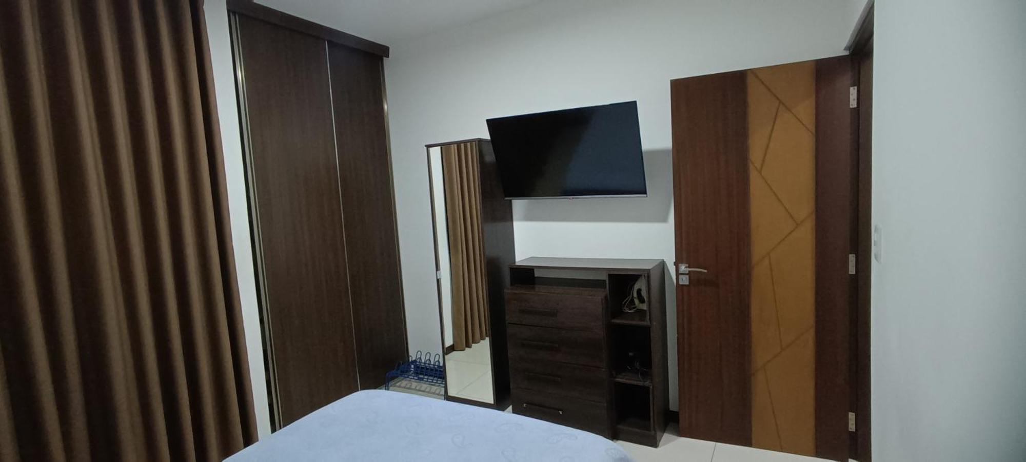 Departamentoo Nuevo Amoblado Cerca A Uagrm, Con Excelente Vista Apartment Santa Cruz de La Sierra Bagian luar foto